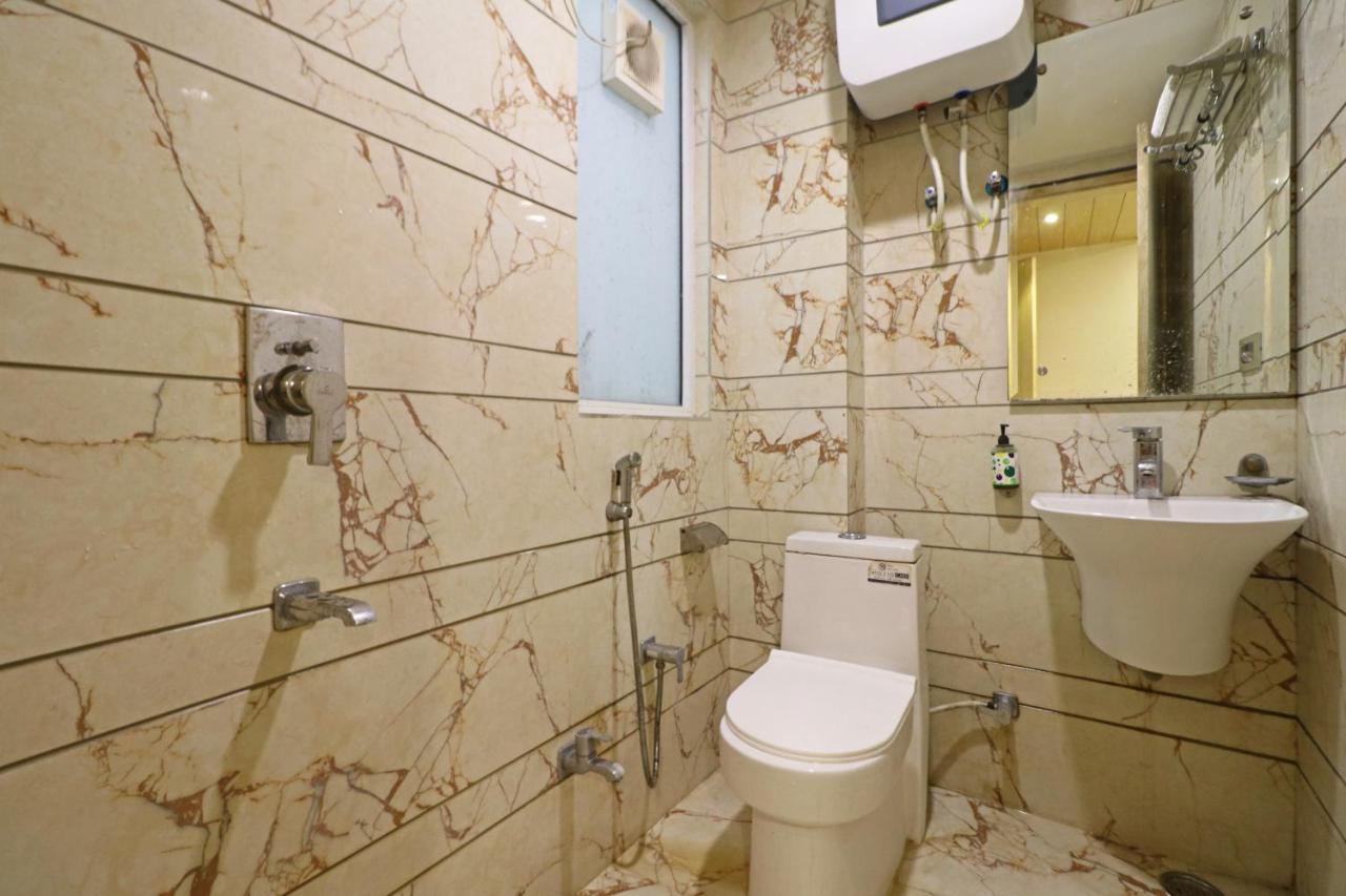 The Mohit - Railway Station - Paharganj Hotel 3*