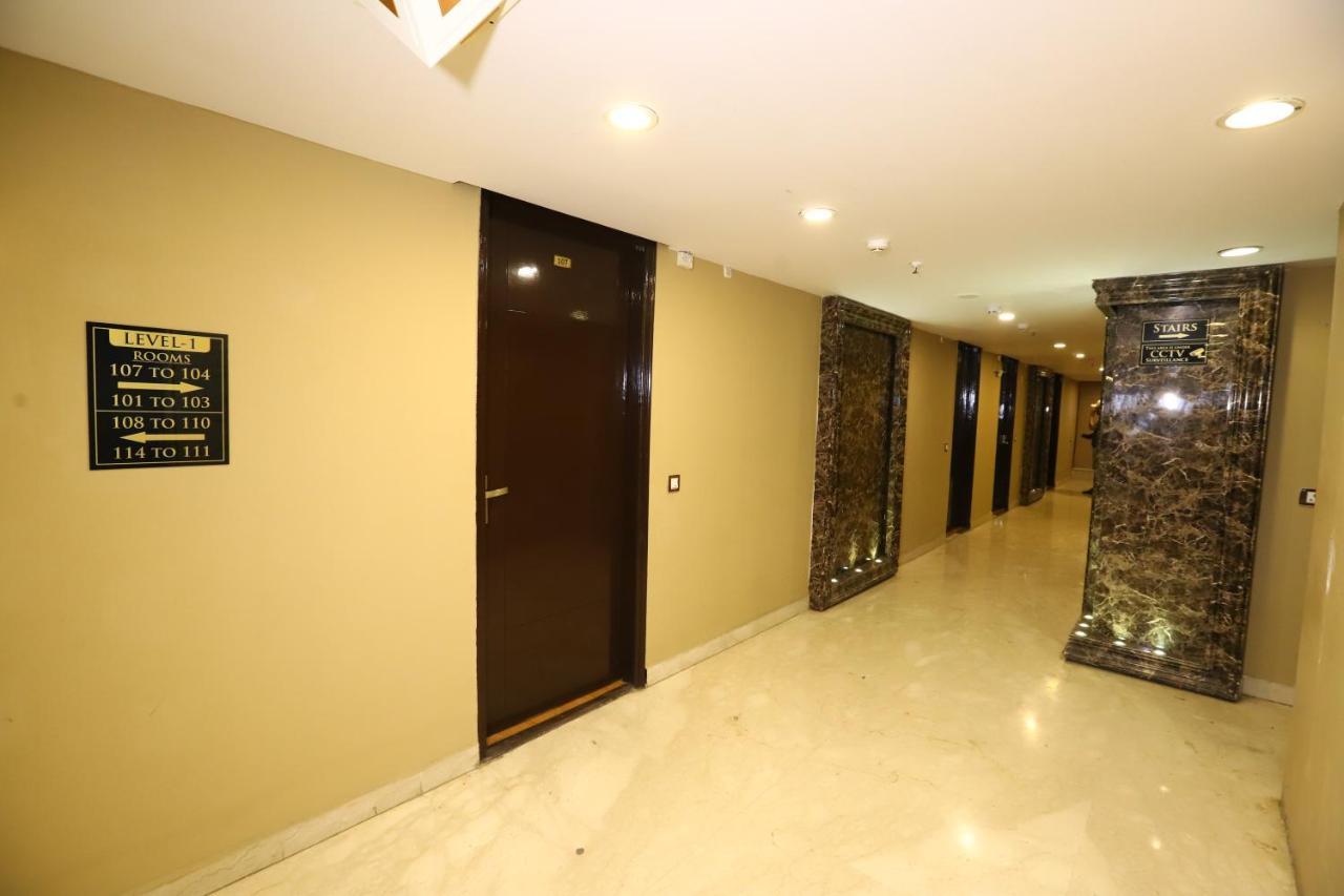 Hotel Palm Grand Naraina - Couple Friendly Local Ids Accepted New Delhi