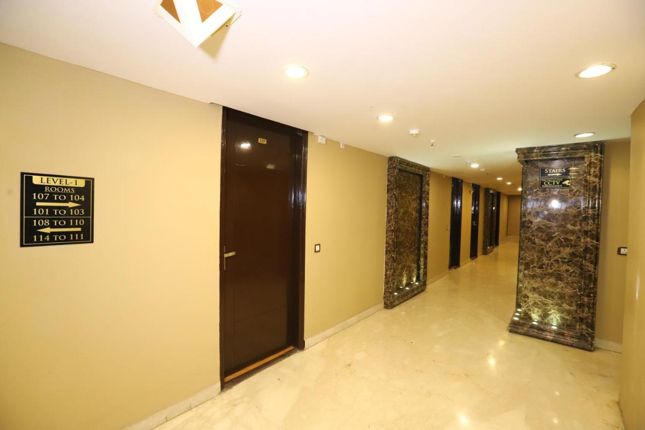 Palm Grand Naraina - Couple Friendly Local Ids Accepted New Delhi