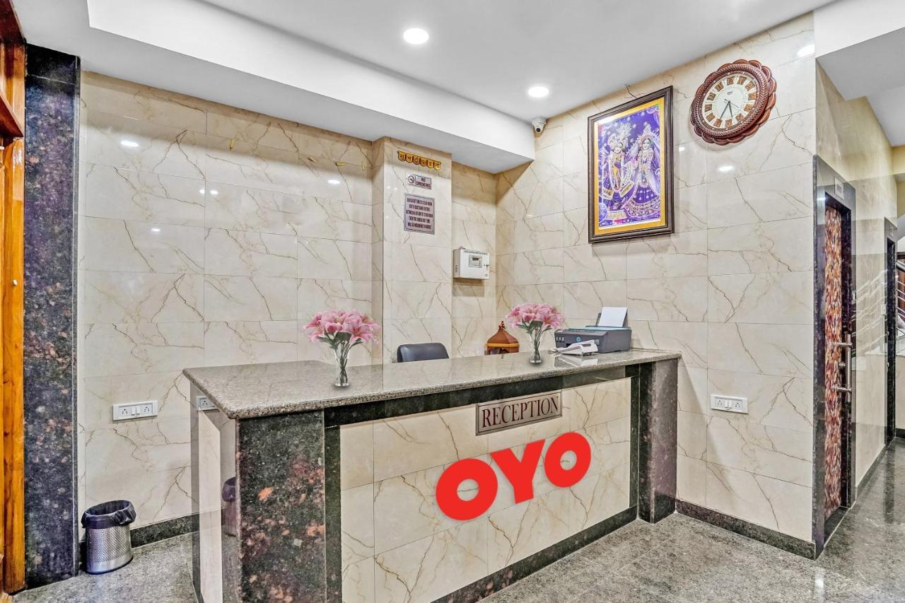 Oyo 88326 Cloud 9