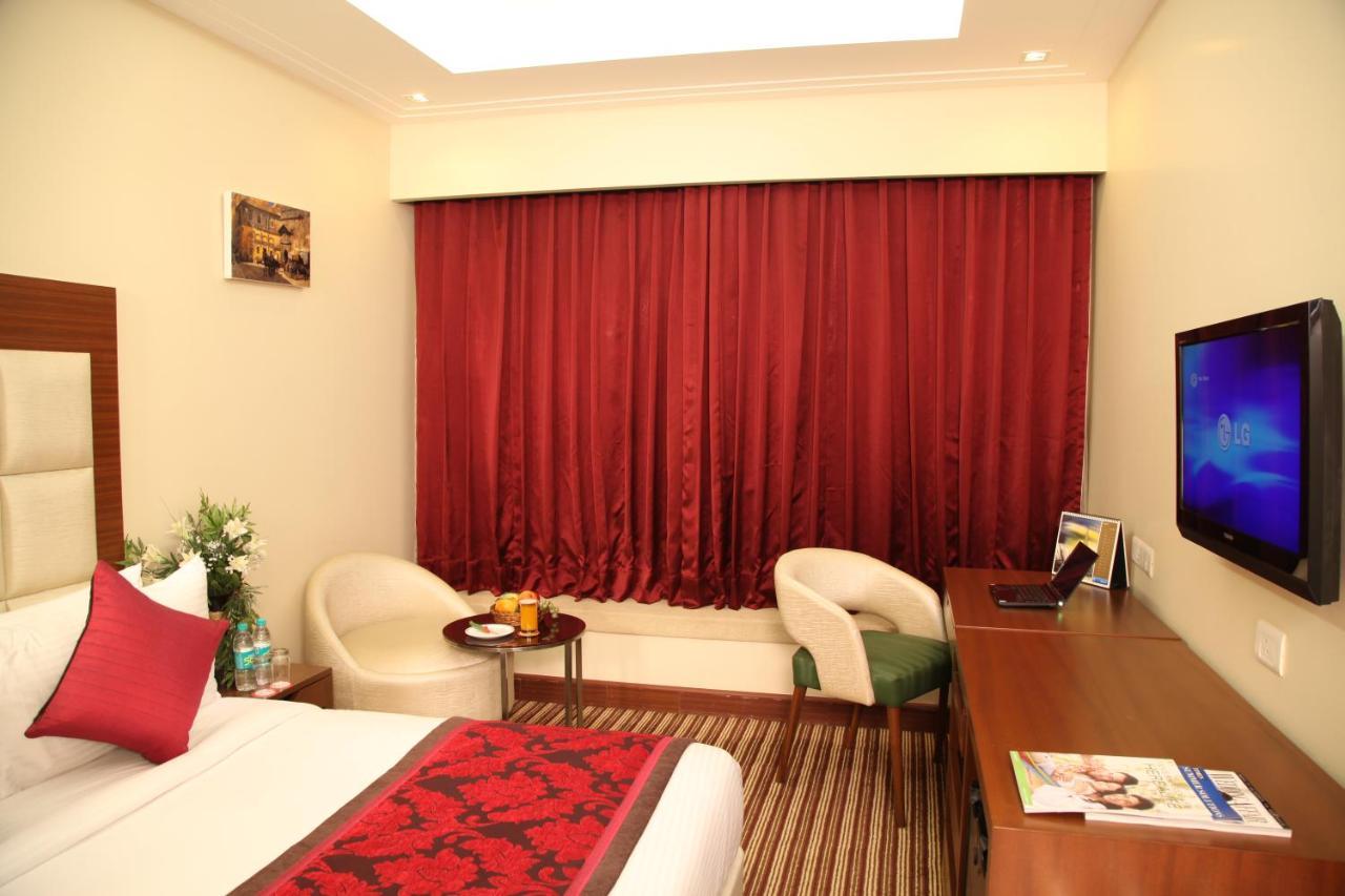 New Haven Greater Kailash Delhi Local Ids Accepted 4*