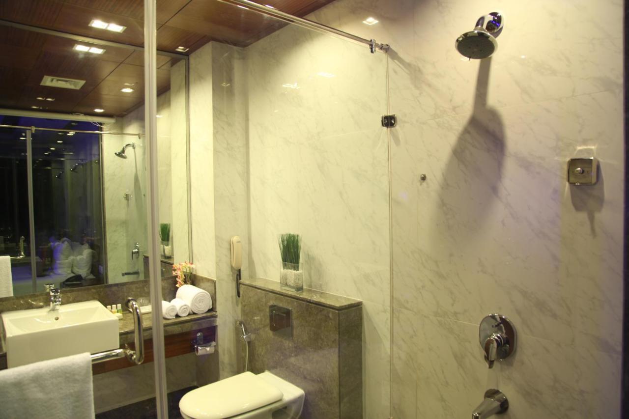 Hotel New Haven Greater Kailash Delhi Local Ids Accepted 4*