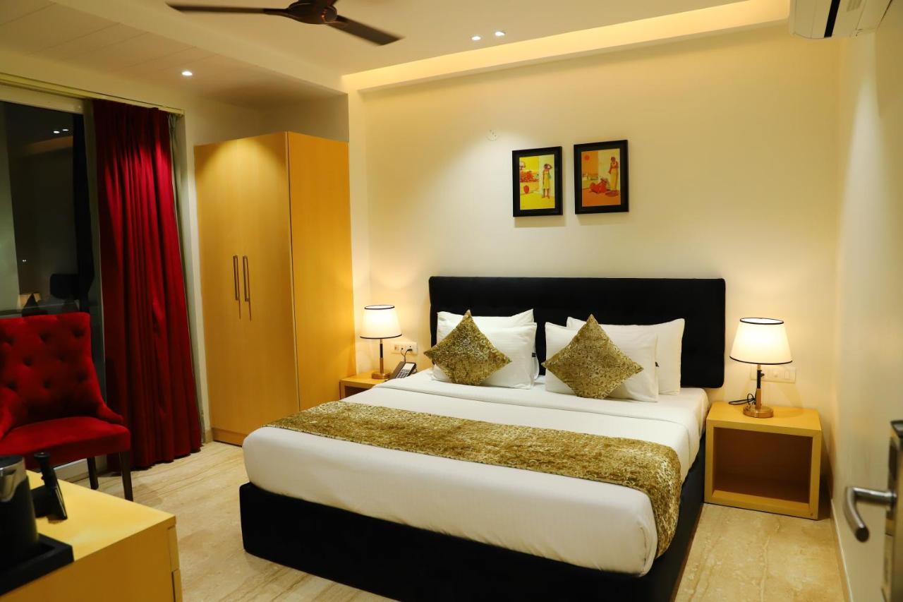 Malbork Rajouri Garden Delhi - Couple Friendly Local Ids Accepted 3* New Delhi
