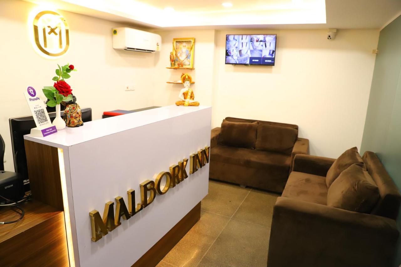 Malbork Rajouri Garden Delhi - Couple Friendly Local Ids Accepted 3* New Delhi