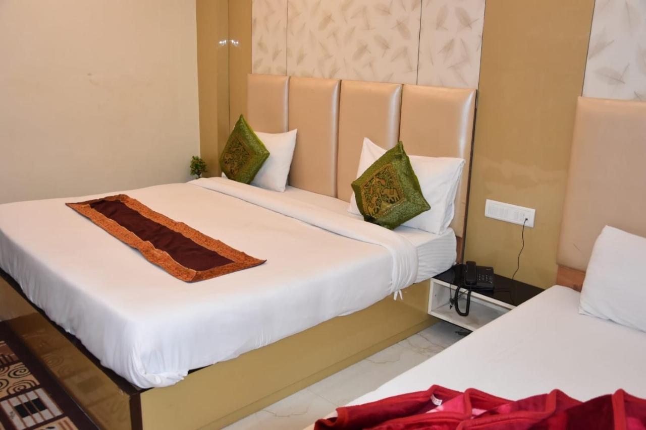 55 Hotel