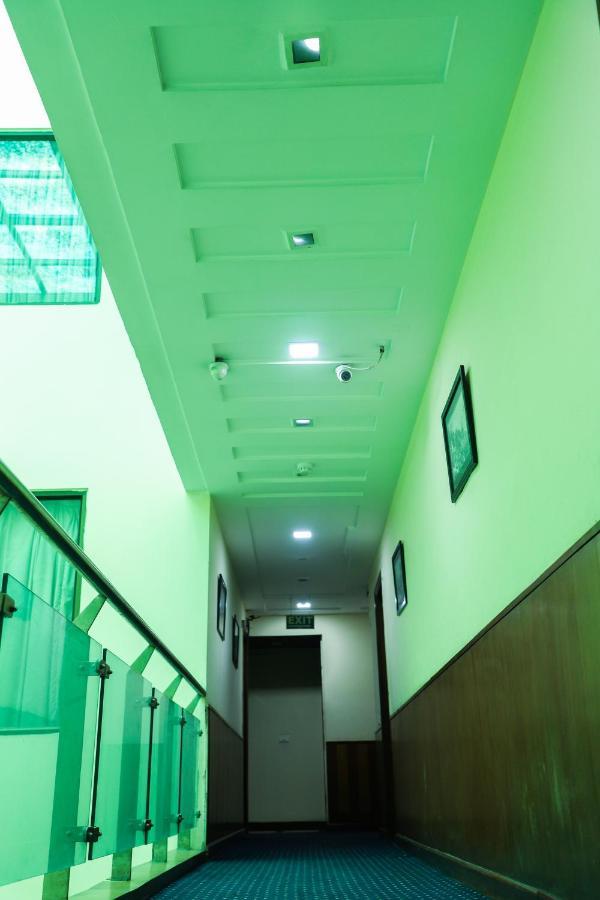 Scoovey The Bmk & Banquets Local Id Accepted Hotel New Delhi