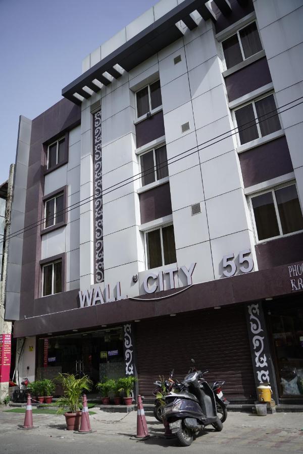 Hotel 55