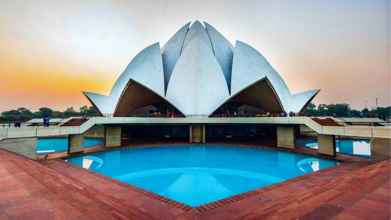 Lotus Suites At Delhi Airport Hotel