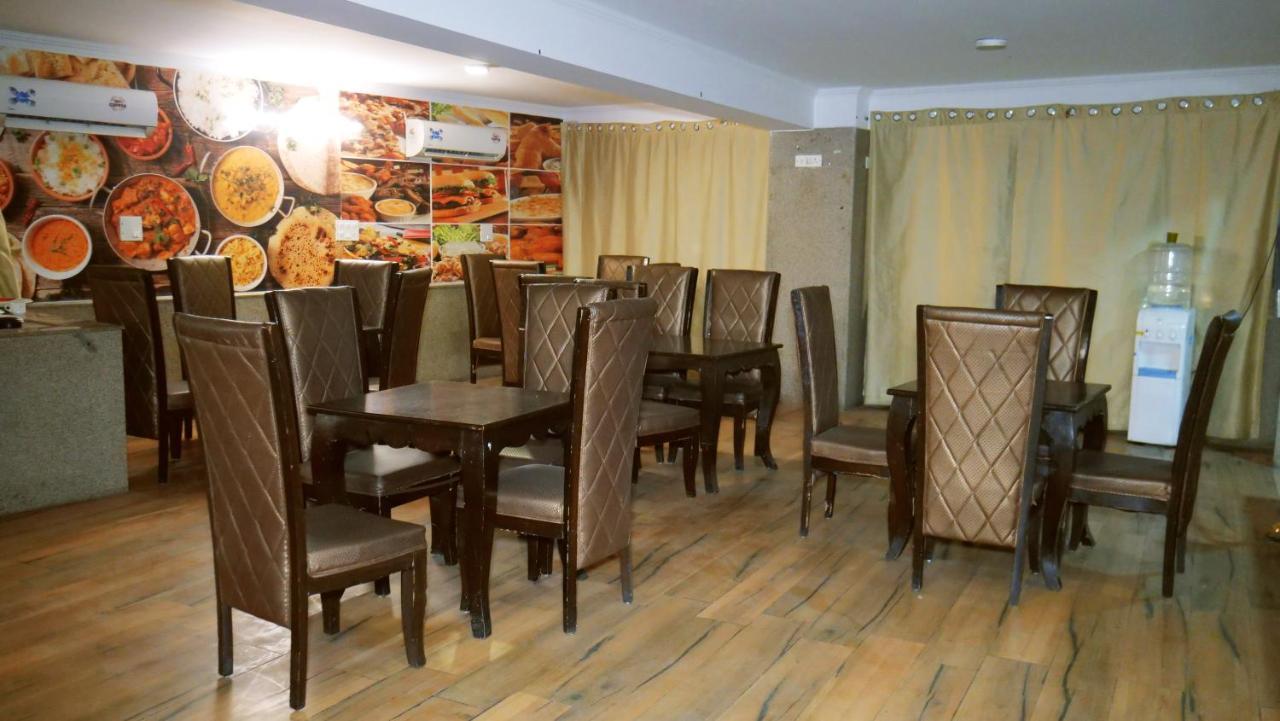 Aman Luxury 3* New Delhi