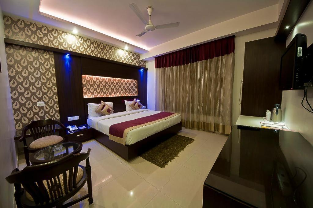 The Pearl Hotel New Delhi