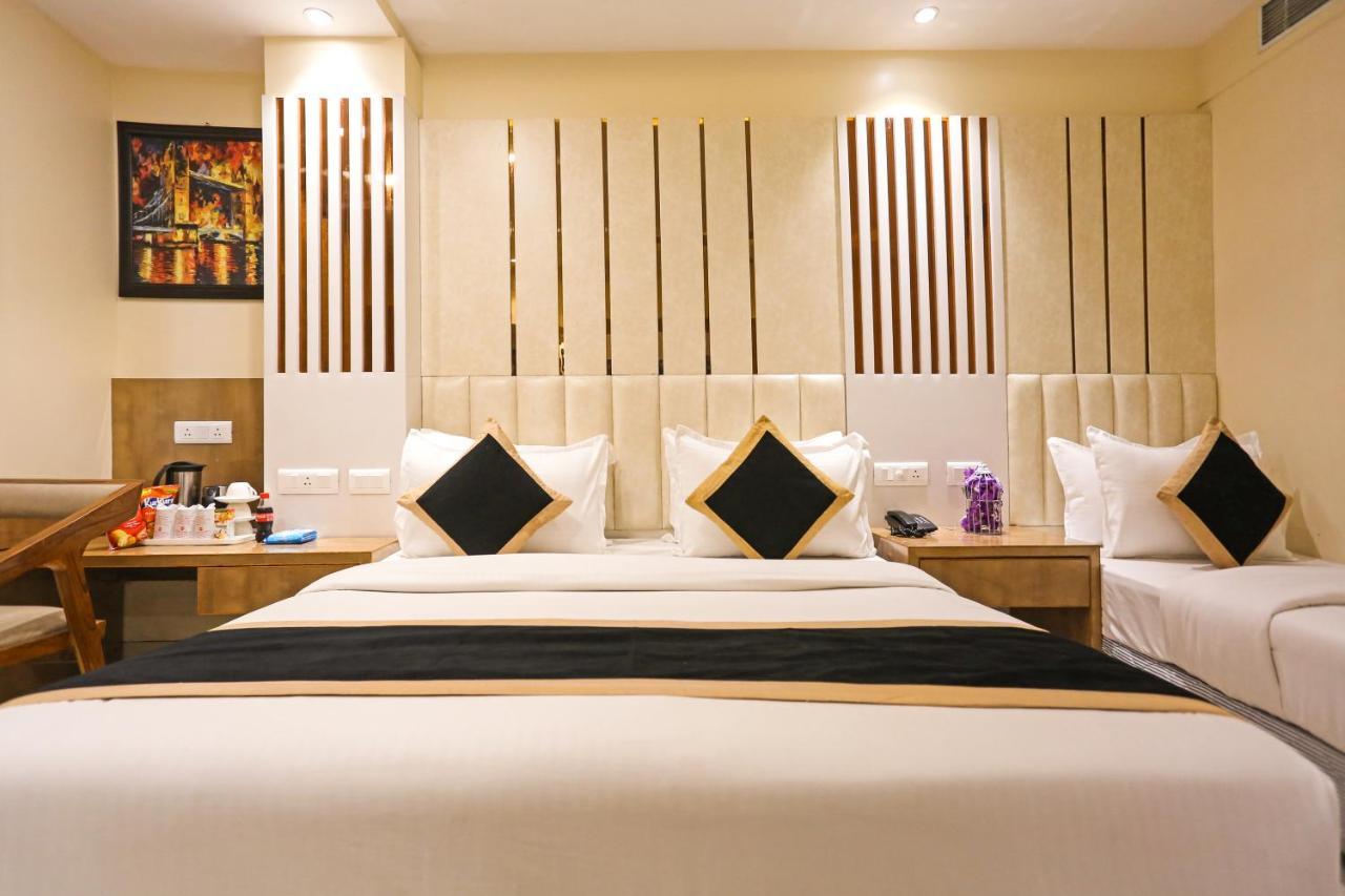Worth Newly Bulit - Hotel New Delhi