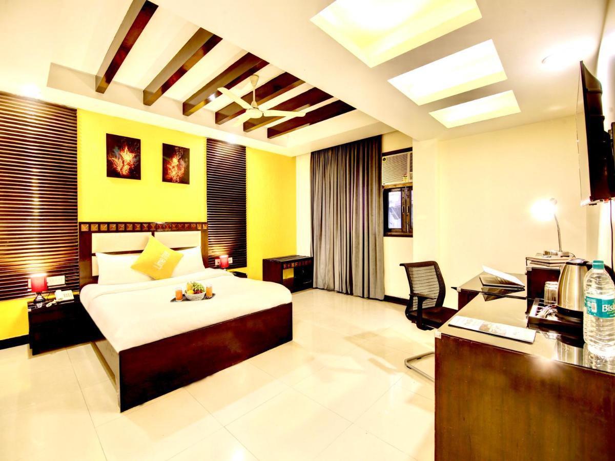 Lime Gk-2 At Greater Kailash Metro South Delhi Nearby Saket Select Casa de hóspedes