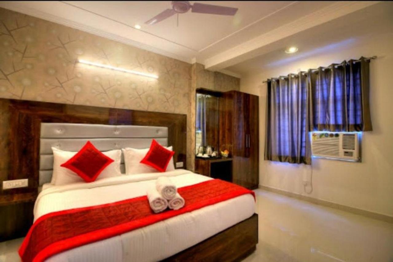 Ark-of-avalon Near Delhi Airport 3*