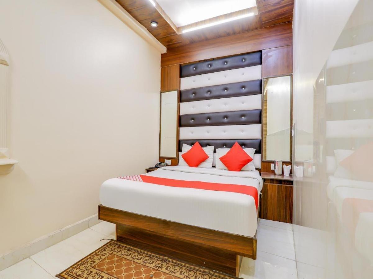 Hotel Roma Deluxe - Railway Station New Delhi