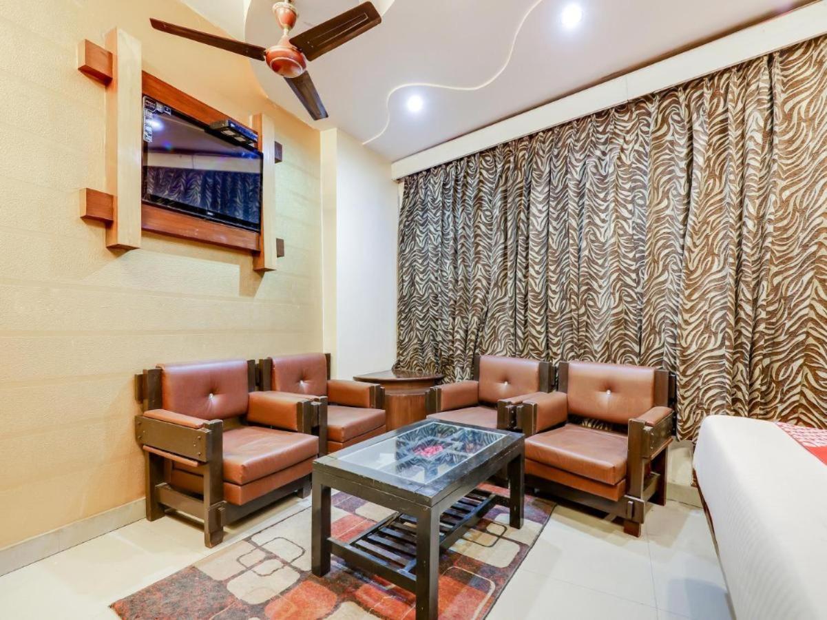 Roma Deluxe - Railway Station Hotel New Delhi