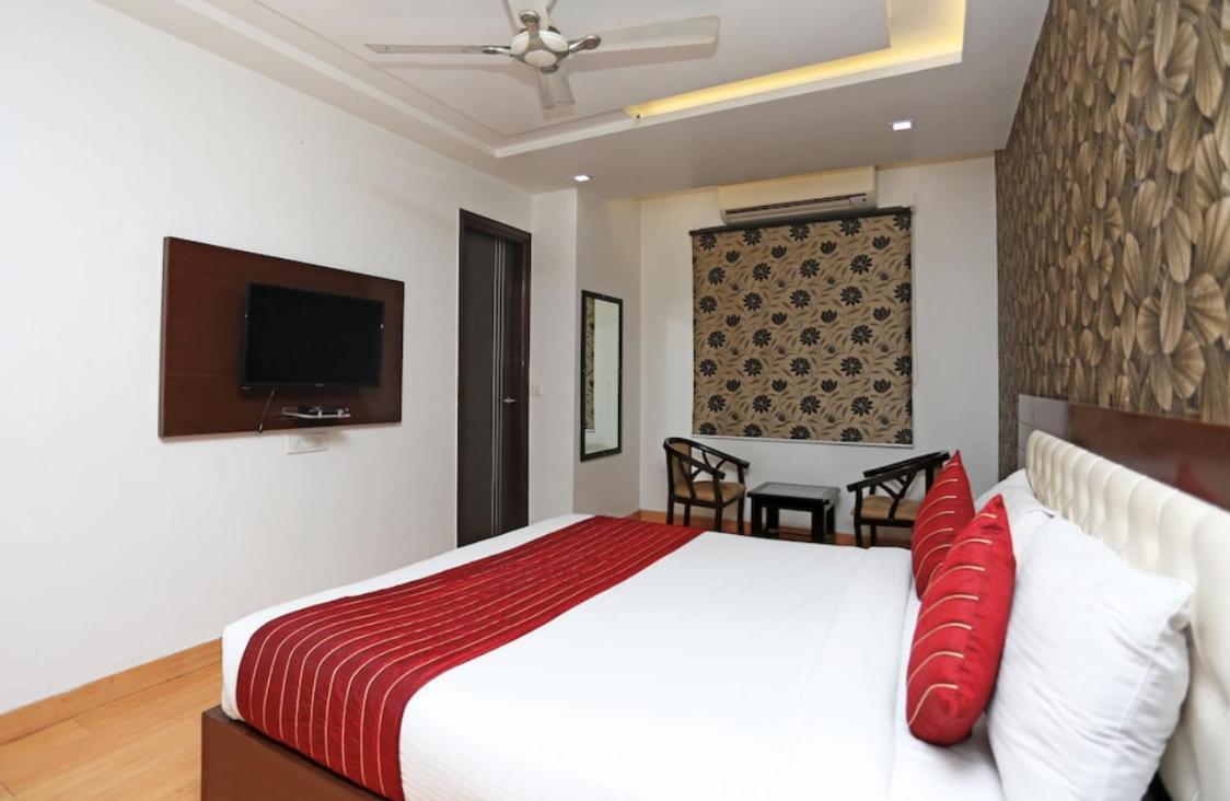 Mukund Residency And Banquet Hotel 3*