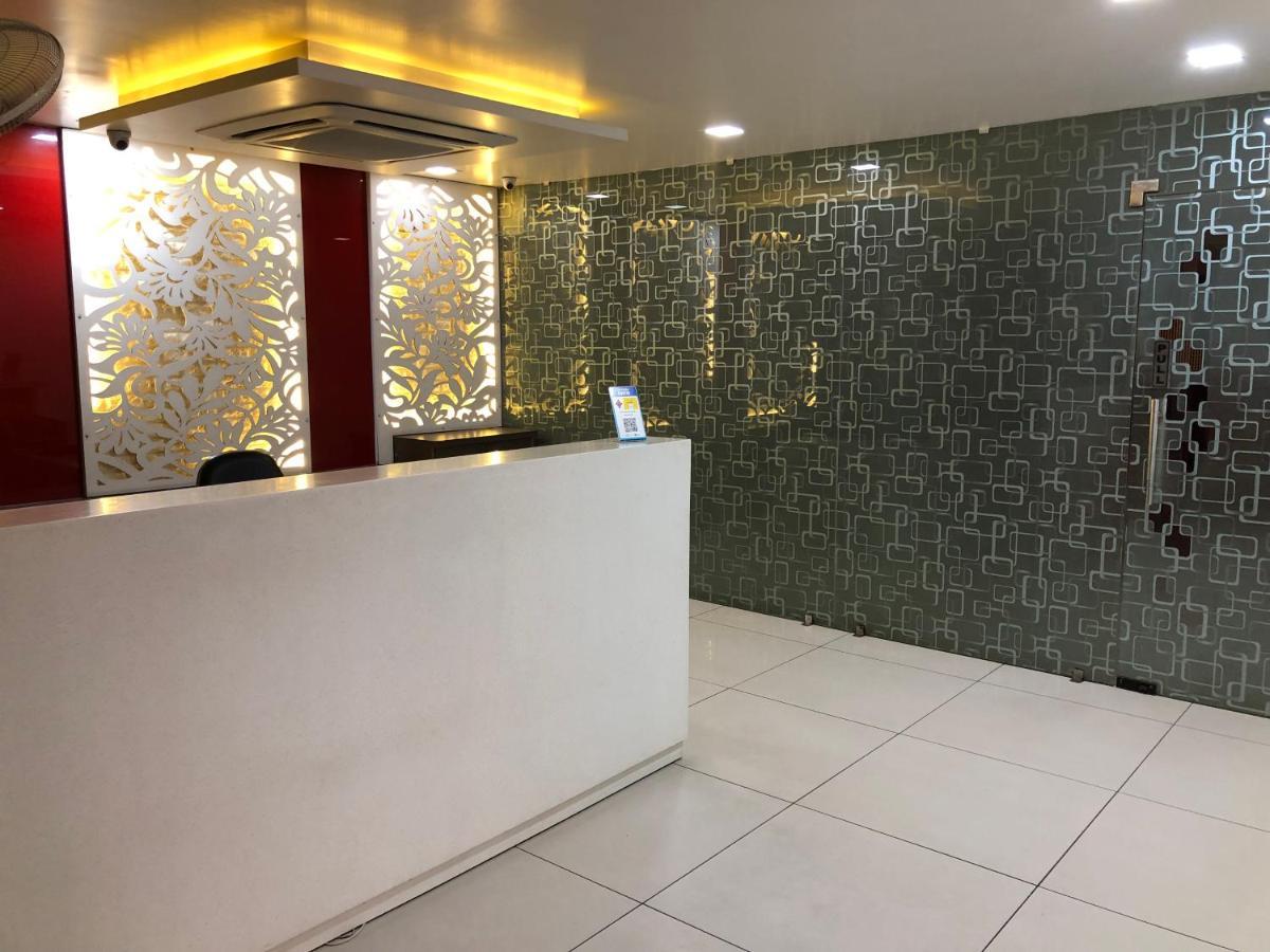 Mukund Residency And Banquet Hotel