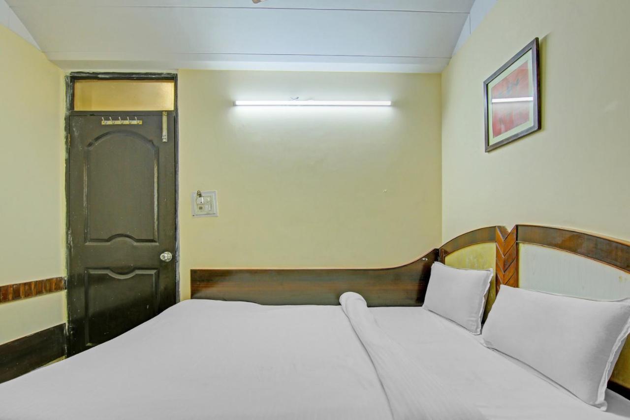 Hotel Collection O 84003 Chopra International 3*