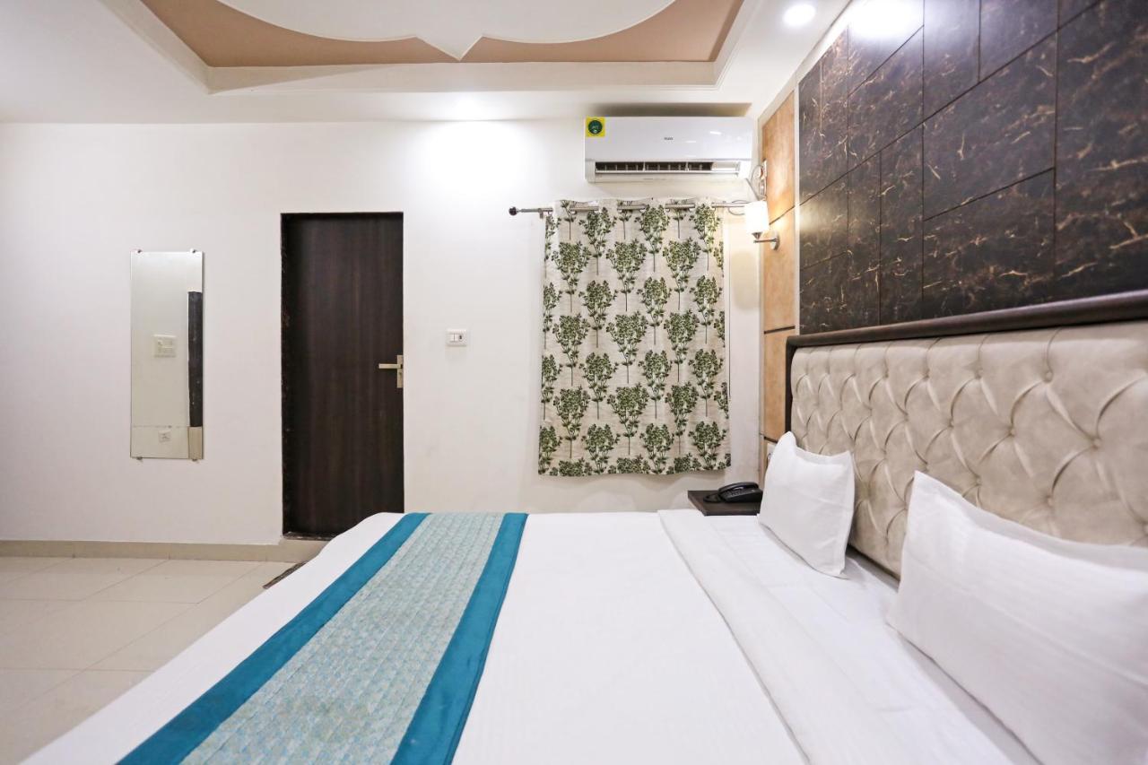 Bed & Breakfast Aero Stay- New Delhi