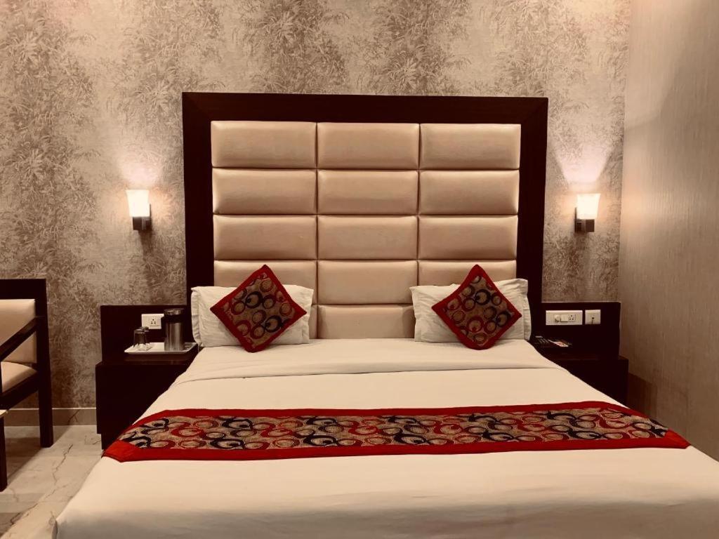 Hotel Shri Ram Hotel