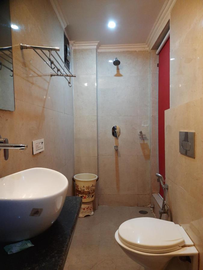 The Dx Near Igi Airport Delhi Hotel