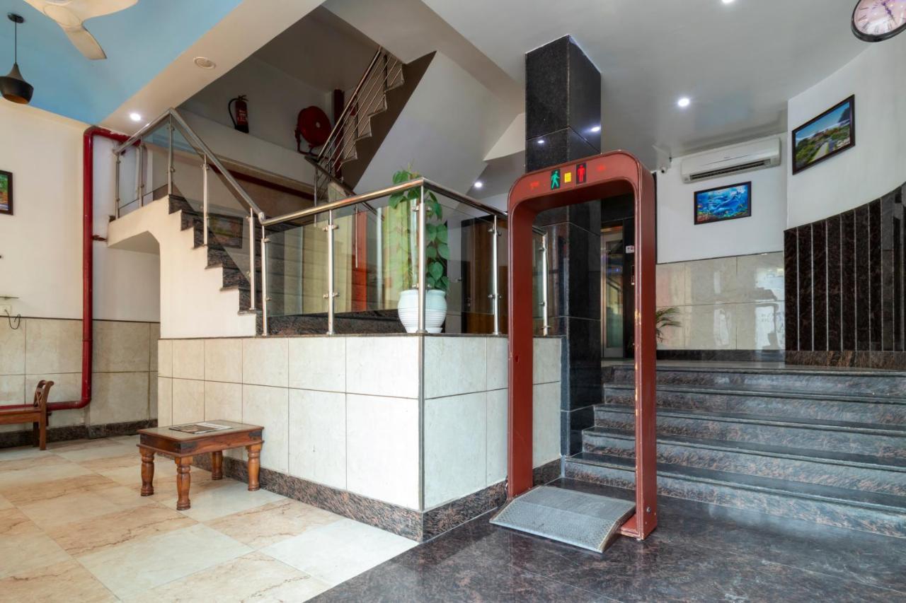 The Dx Near Igi Airport Delhi Hotel 3*