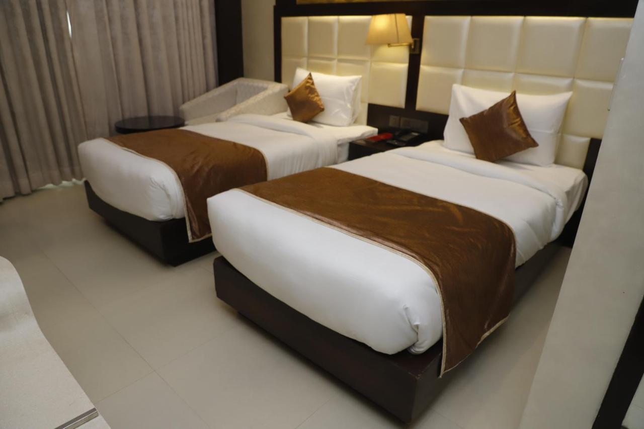 Udman Chhattarpur New Delhi