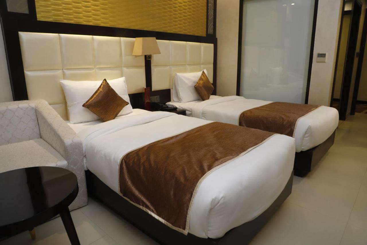 Udman Chhattarpur Hotel 4*