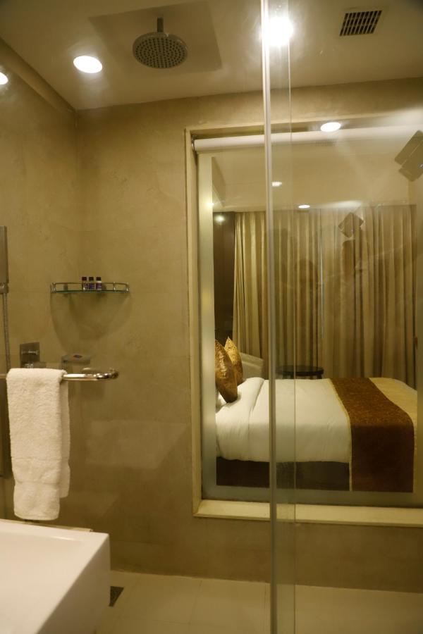 Udman Chhattarpur New Delhi