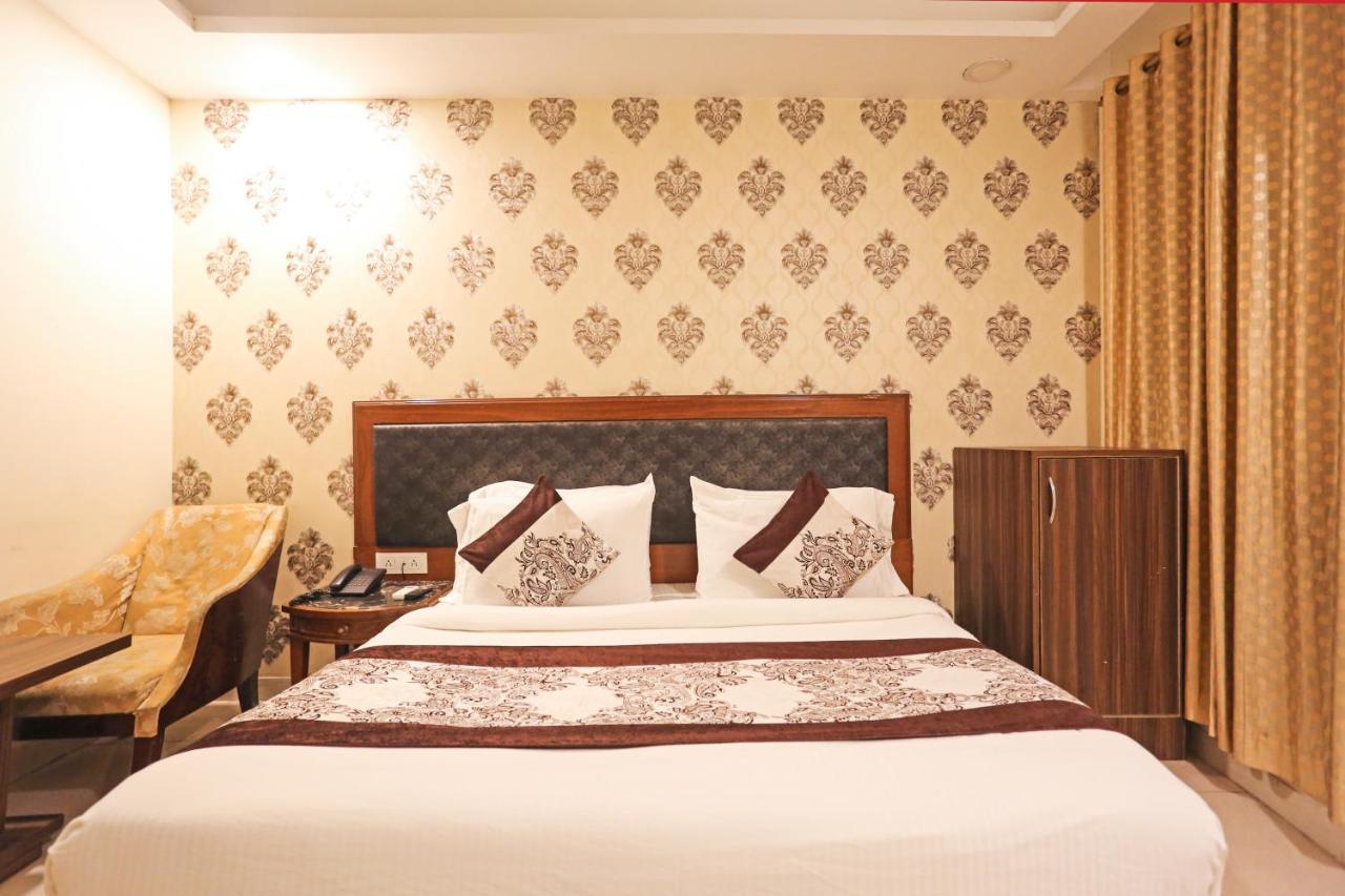 Paras Delhi Airport Hotel Nova Deli