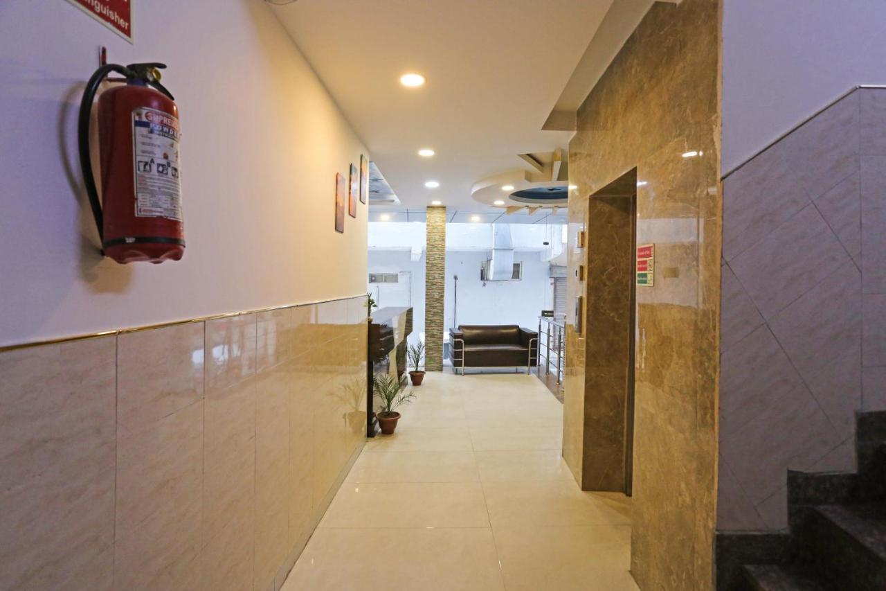 Hotel Paras Delhi Airport Nova Deli