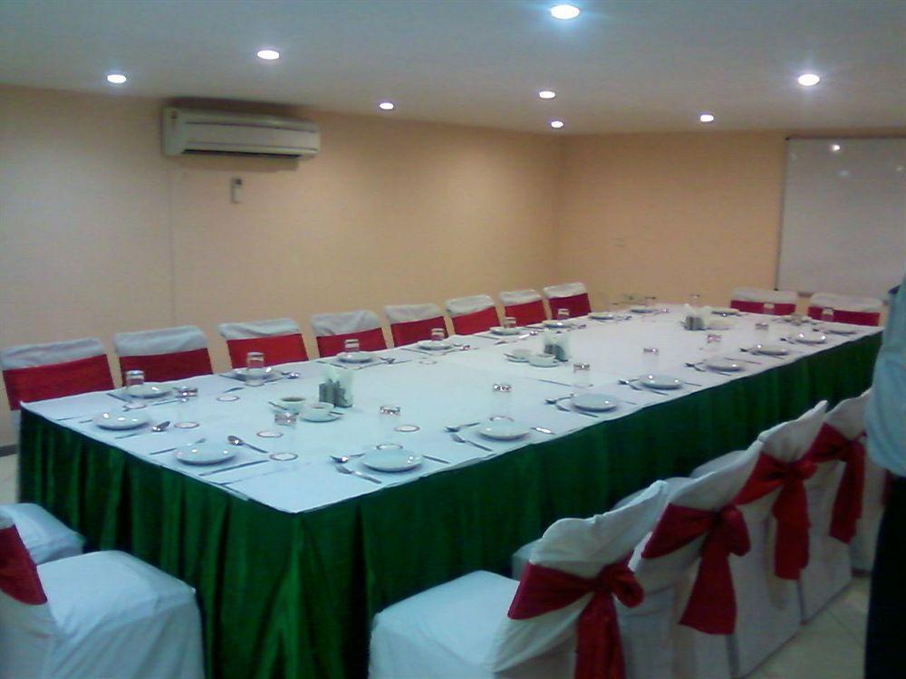 Treebo Corporate Park Hotel