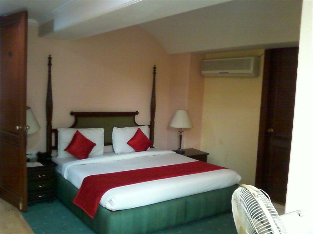 Treebo Corporate Park Hotel Nova Deli