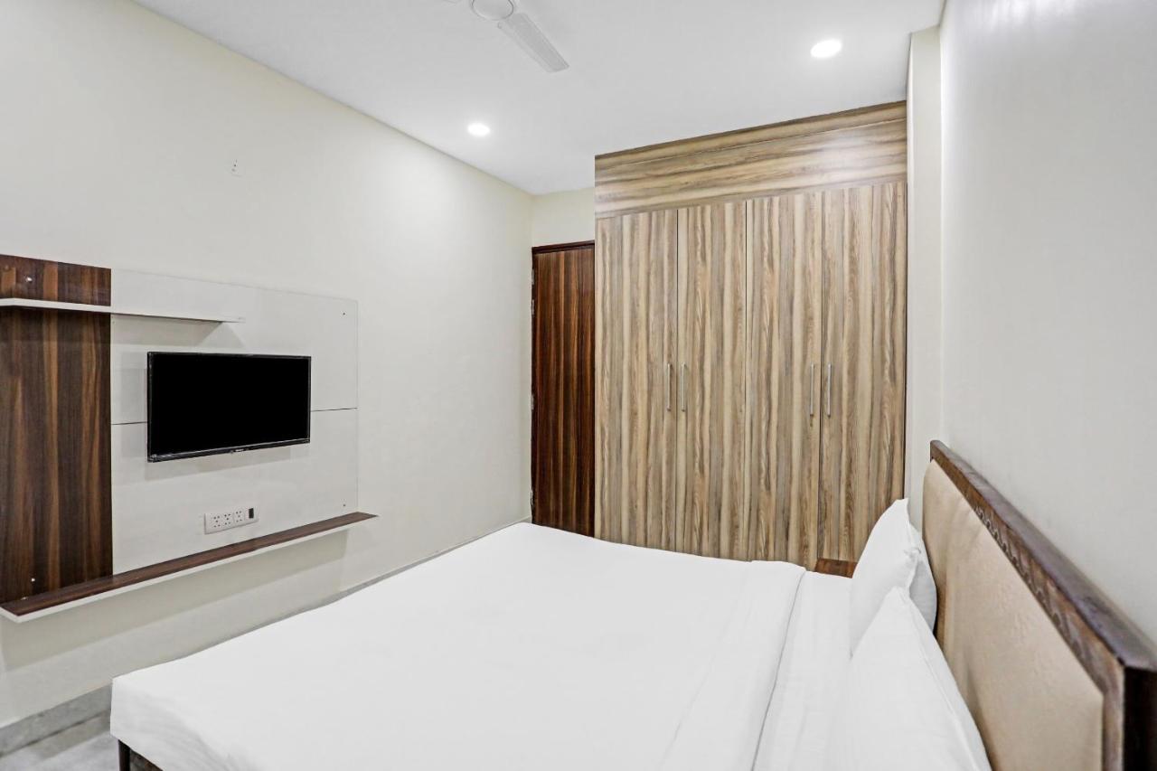 Hotel Capital O 86909 Cozy