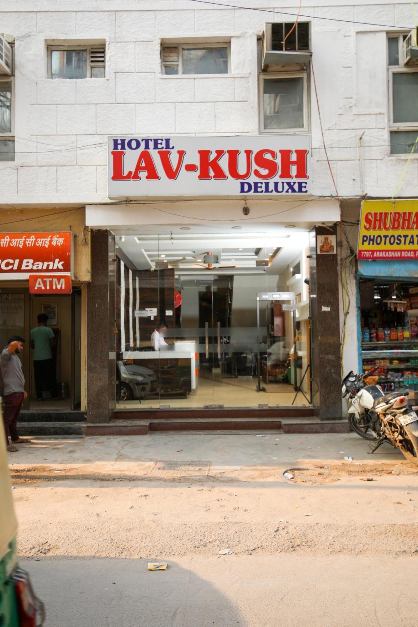 Hotel Lav Kush Deluxe 