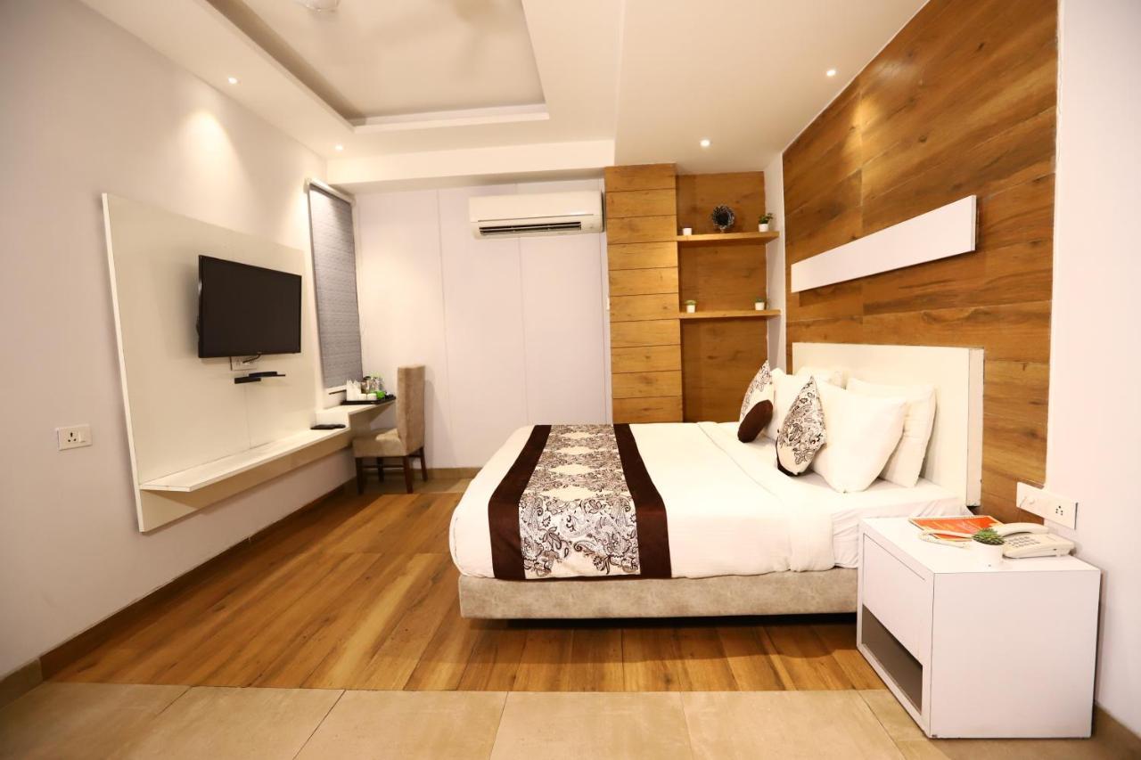 Stanley By Foxi Group- Near Delhi International Airport Hotel New Delhi