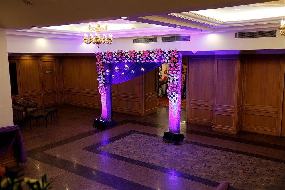 Townhouse 517 La Sapphire Near Delhi Airport Hotel 4*