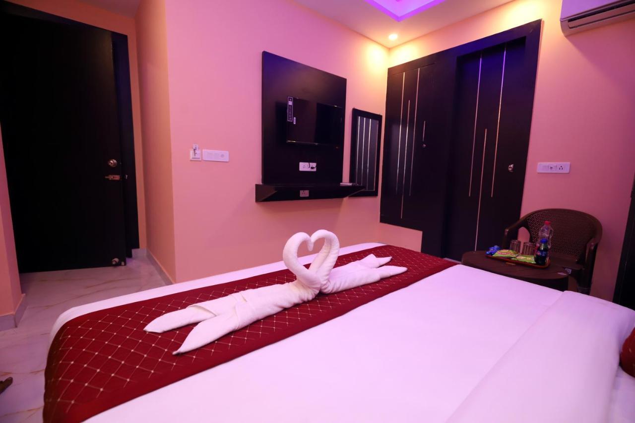 Hotel Jupiter Plaza Delhi Airport 3*