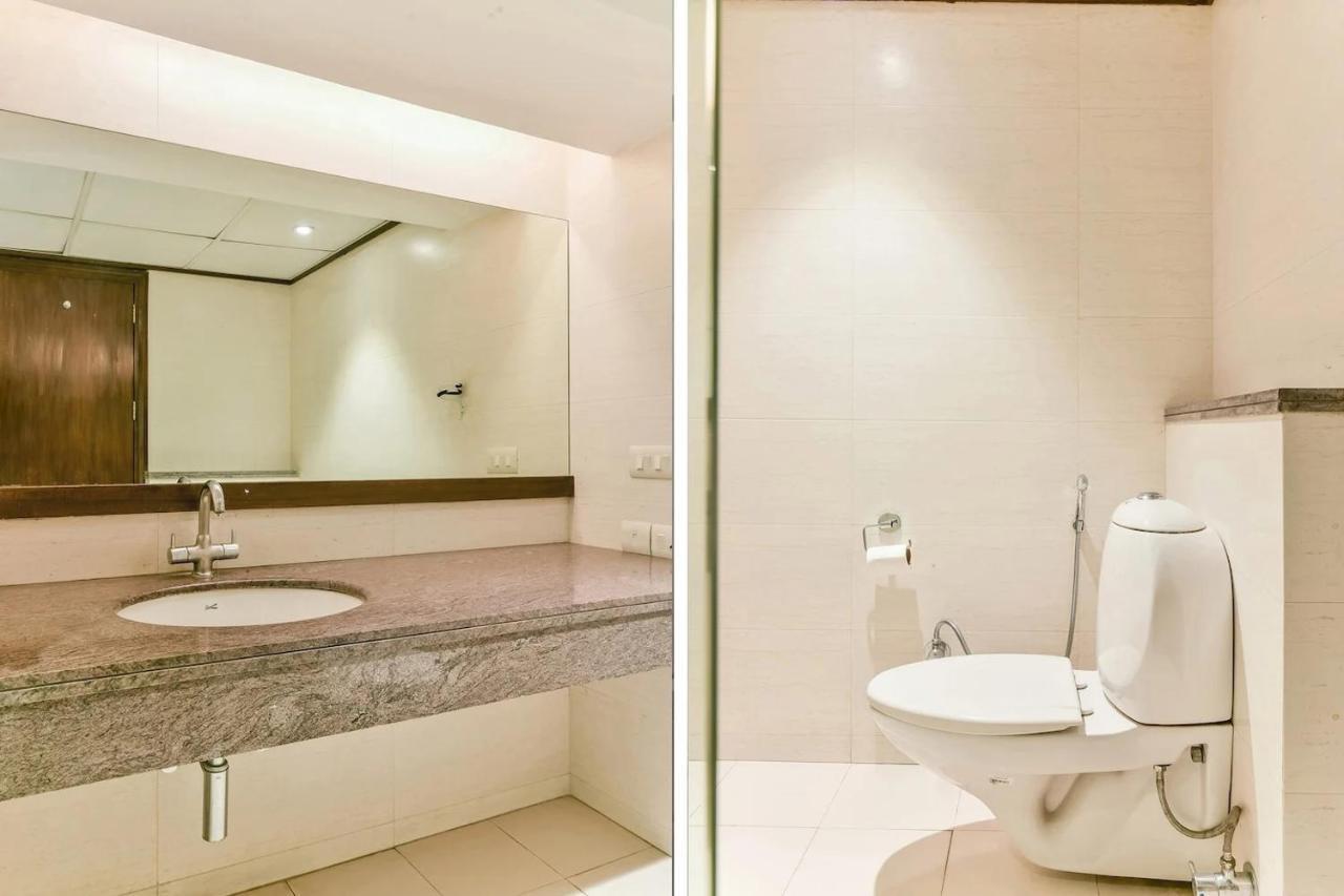 Hotel Arch International New Delhi