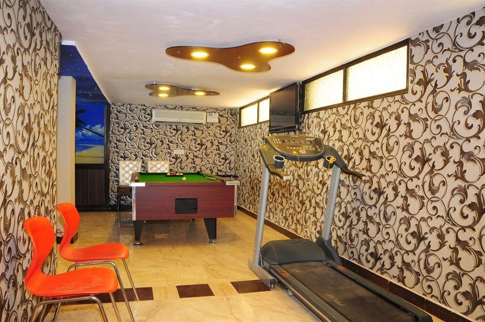 Hotel Moments-near Blk Hospital Delhi (National Capital Territory of India)