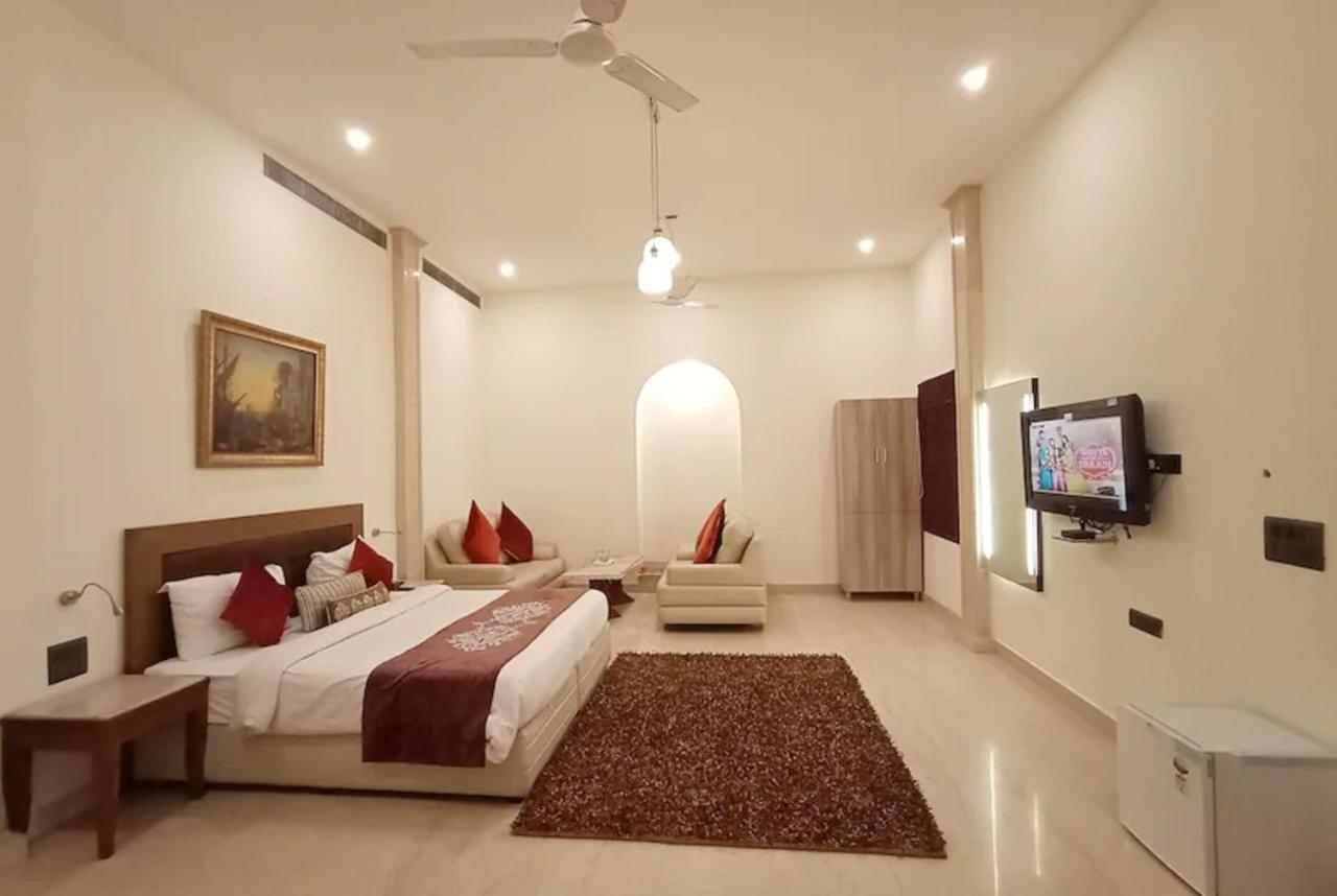 Castle 3* New Delhi