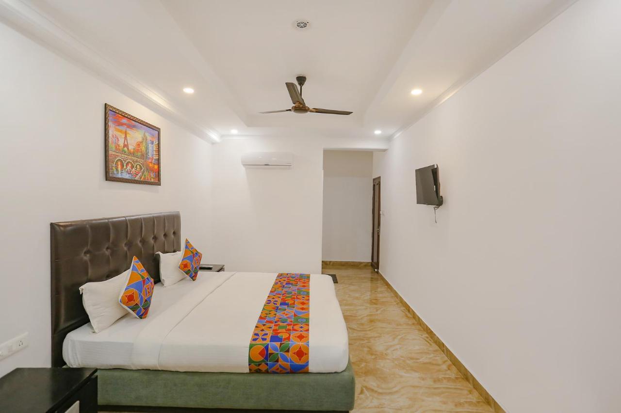 Hotel Fabexpress Taj Residency - Nr Yashobhoomi Convention Centre 3*
