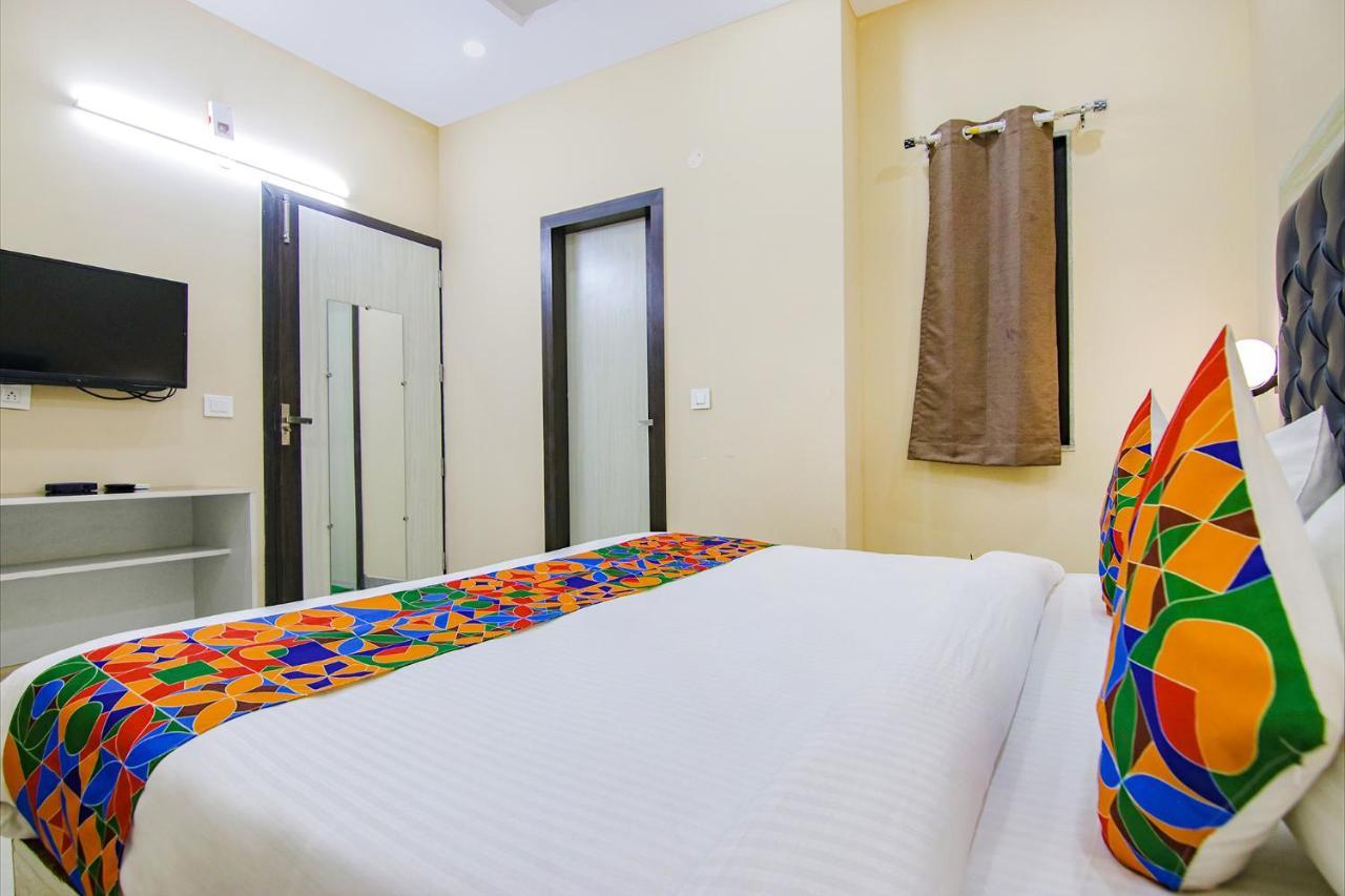 Hotel Fabhotel Ashok Vihar - Nr North Campus, Delhi Nova Deli