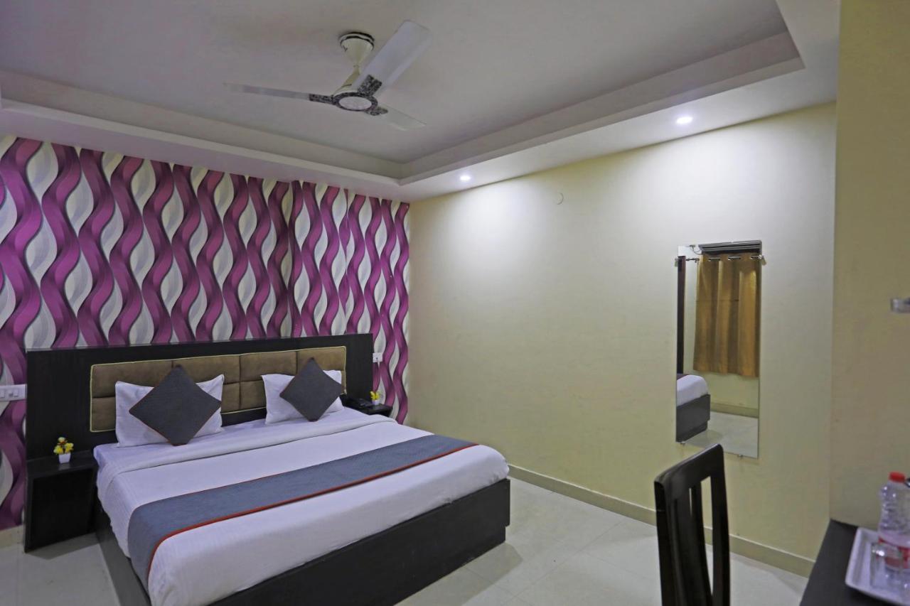 Airport Rosewood 4* New Delhi