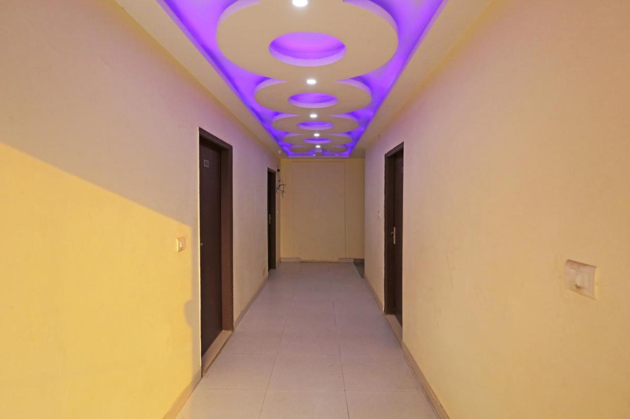 Airport Rosewood Hotel 4*