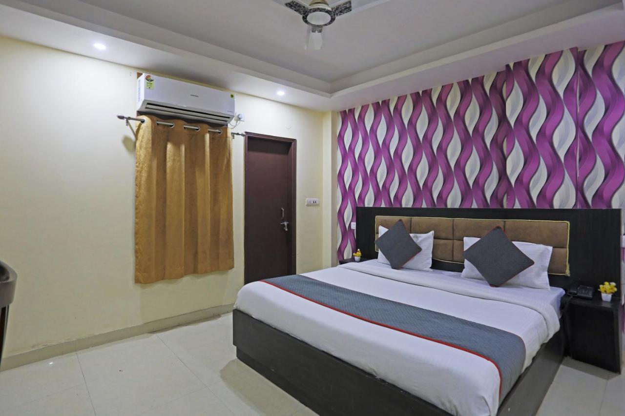 Airport Rosewood Hotel New Delhi