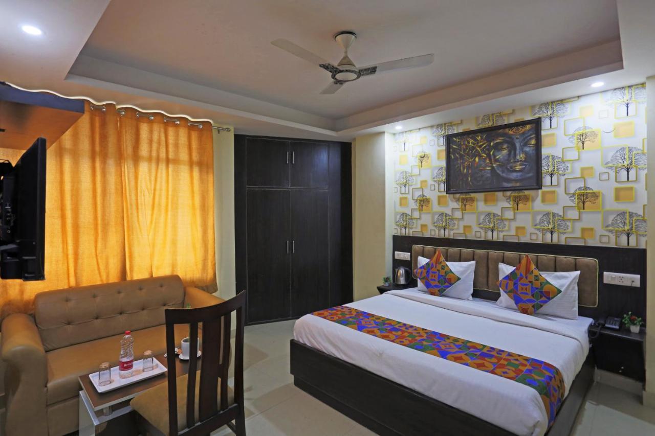 Airport Rosewood Hotel 4*