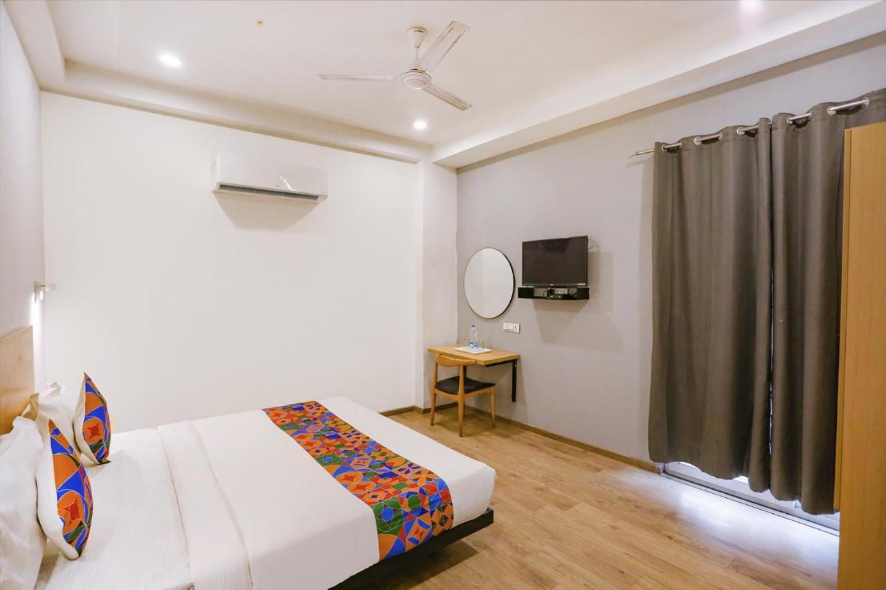 Hotel Fabhotel Roseman Delhi (National Capital Territory of India)