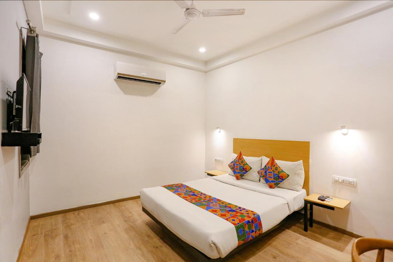Fabhotel Roseman Hotel 3*