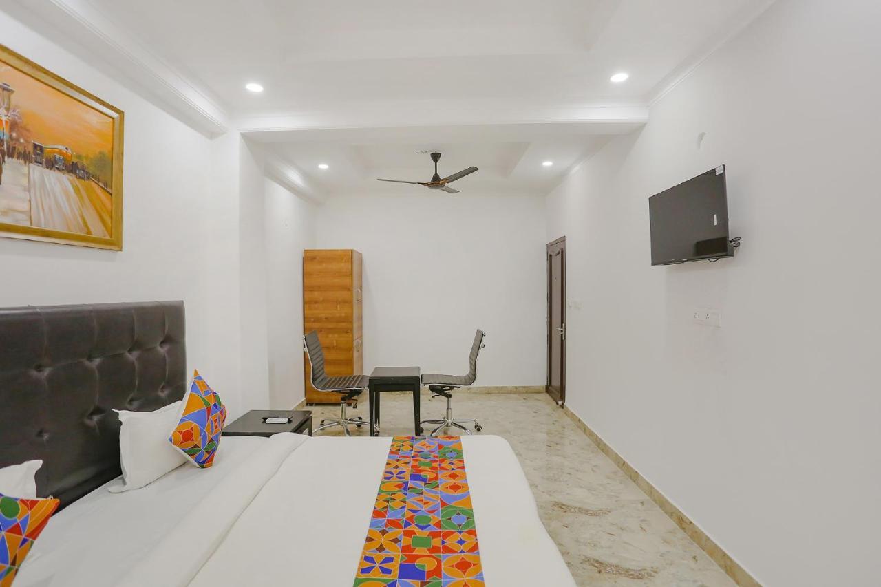 Fabexpress Taj Residency - Nr Yashobhoomi Convention Centre Hotel Delhi (National Capital Territory of India)